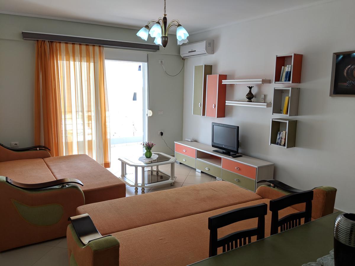 Seafront Apartment Sarandë Exterior foto